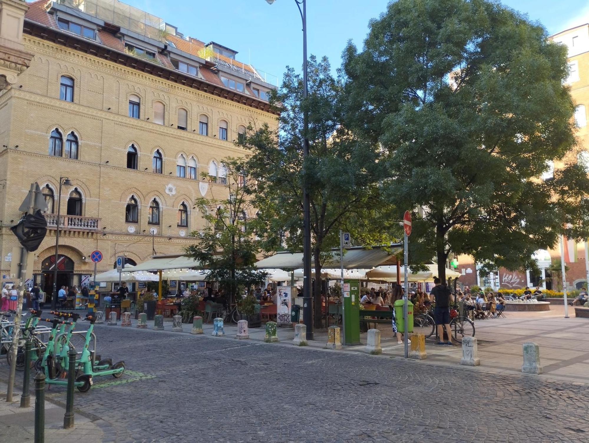 Free Parking, Balcony, Near To City Park Budapest Exterior photo