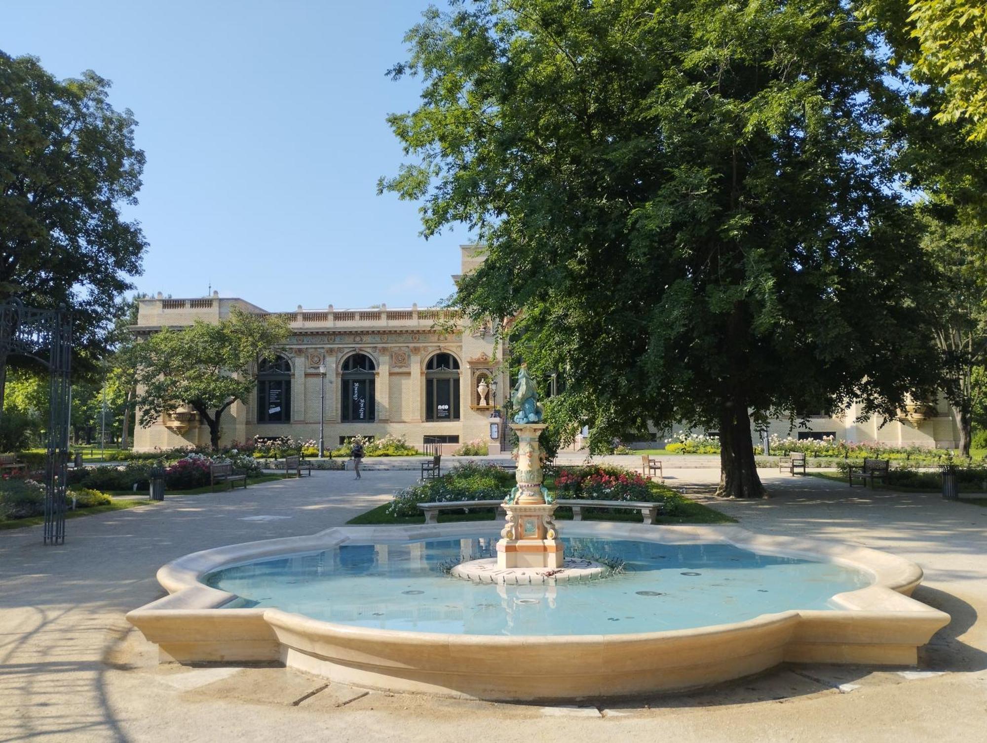 Free Parking, Balcony, Near To City Park Budapest Exterior photo
